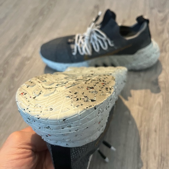 Nike Space Hippy 001 - Picture 5 of 5